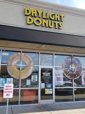 Daylight Donuts