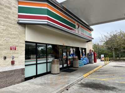 7-Eleven, Oviedo