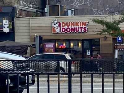 Dunkin', Elmhurst