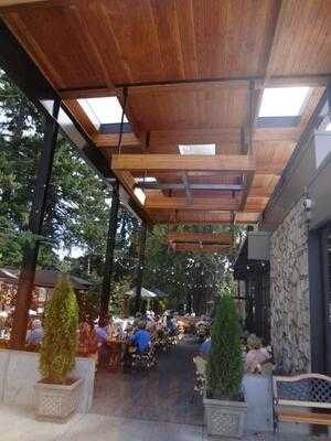 La Provence - Lake Oswego