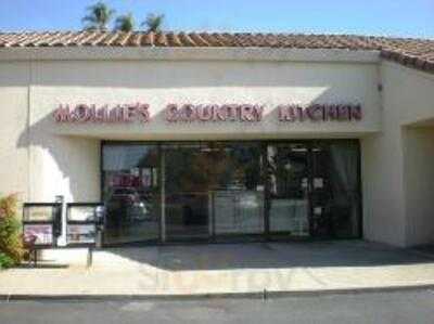 Mollies Country Kitchen