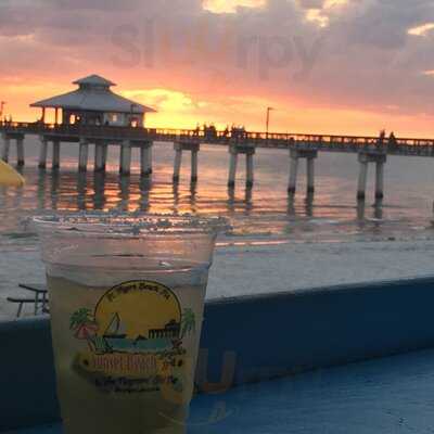 Sunset Beach Tropical Grill And The Playmore Tiki Bar