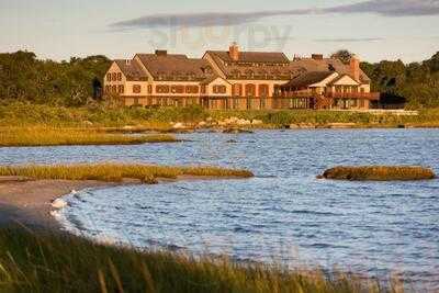 The Restaurant At Weekapaug Inn