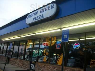 Moon River Pizza