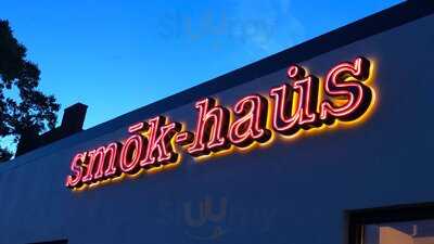 Smok-Haus, Garden City