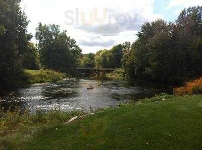 The Quarry Grill At Bucks Run Golf Club