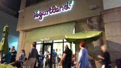 Yogurtland, Hallandale Beach