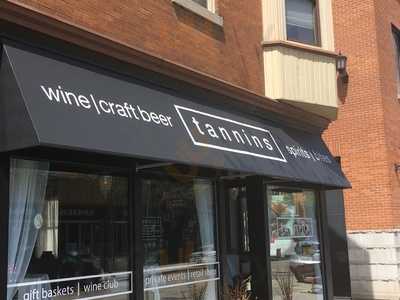 Tannin's Wine Bar & Boutique