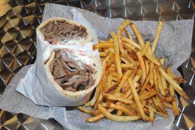 George's Gyros, Waukegan