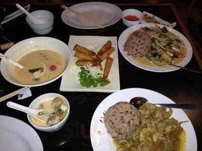 Lemongrass Vietnamese & Thai Cuisine