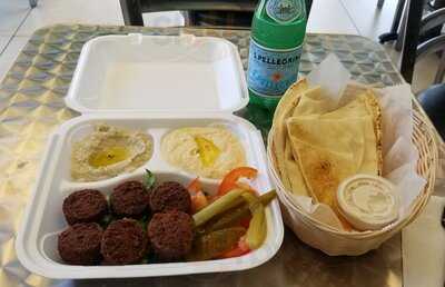 Zaatar, Hallandale Beach