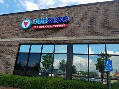 Sub Zero Ice Cream & Yogurt, Patchogue