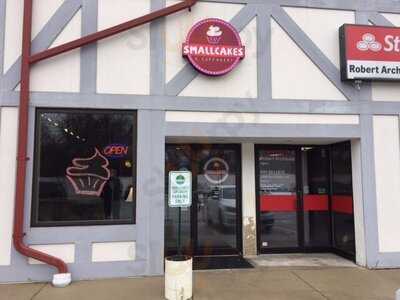 Smallcakes: A Cupcakery, Elmhurst