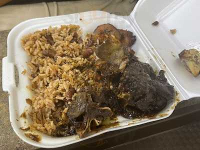 Jamaican Cuisine, Sebring