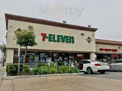 7-Eleven, La Habra