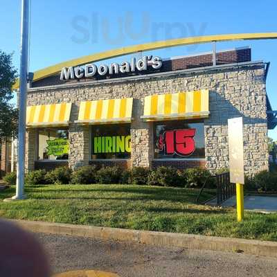 McDonald's - Hamilton Town Center, Noblesville