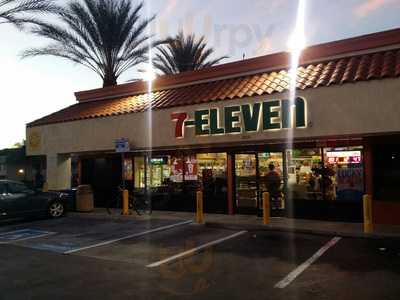 7-Eleven, La Habra