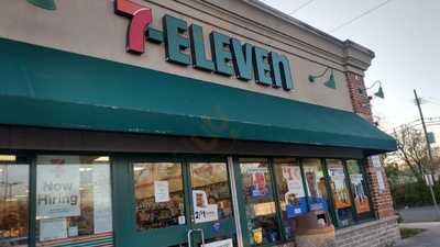 7-Eleven, Bay Shore