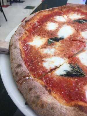 Saverio's Authentic Pizza Napoletana, Massapequa