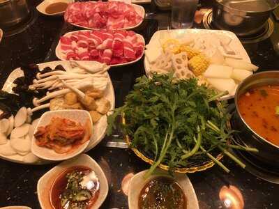 V Yan Hot Pot & Bbq