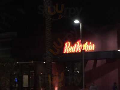 Red Robin