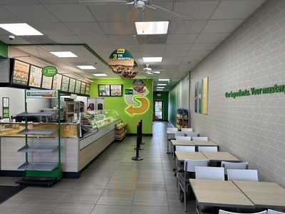 Subway, Centreville