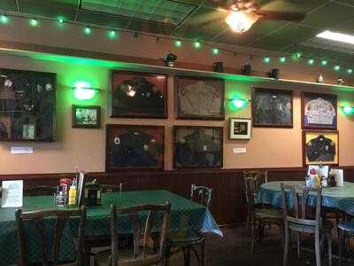 Johnny Mctighe's Irish Pub