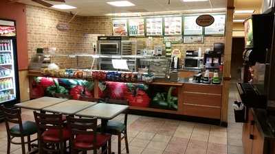 Subway, Willoughby