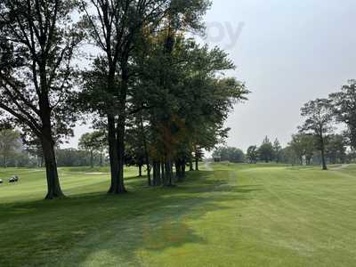 The Village Club At Lake Success