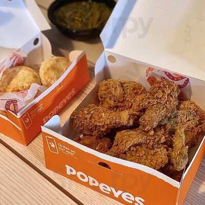 Popeyes Louisiana Kitchen, Corona