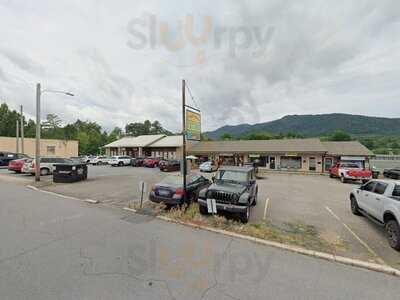 Nik's Hot Dog Shack, Waynesville