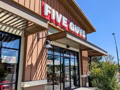 Five Guys, Queen Creek