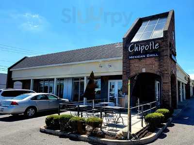 Chipotle Mexican Grill, Willoughby