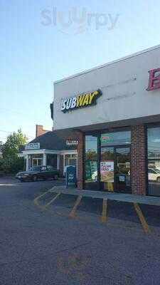 Subway, Wakefield