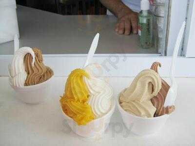 Strollos Italian Ice menu