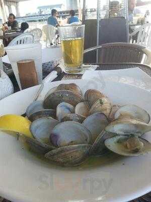 Klein's Fish Market and Waterside Cafe