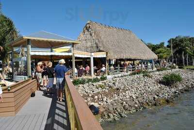 The Lighthouse Grill At Stump Pass