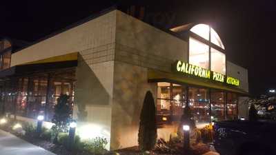 California Pizza Kitchen, Westbury