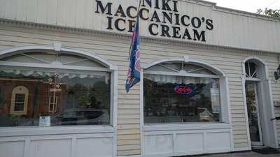 Niki Maccanico’s Homemade Ice