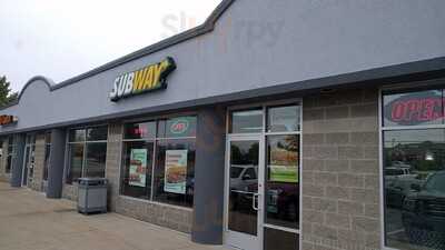 Subway Sandwich & Salads