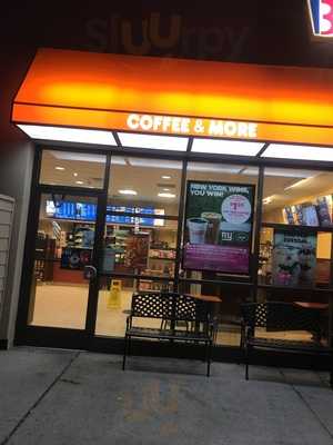 Dunkin', Westbury