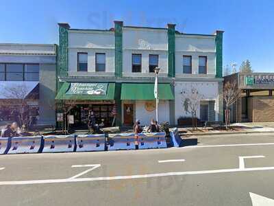 Apple Trees Restaurant, Sebastopol