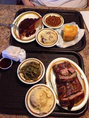 Hickory River Smokehouse