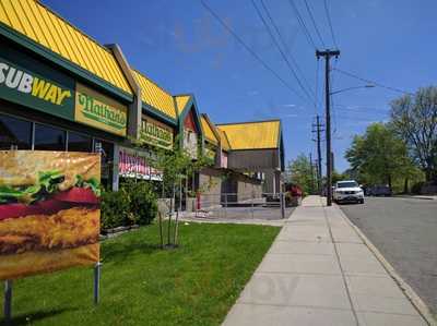 Nathan's Famous, Westbury