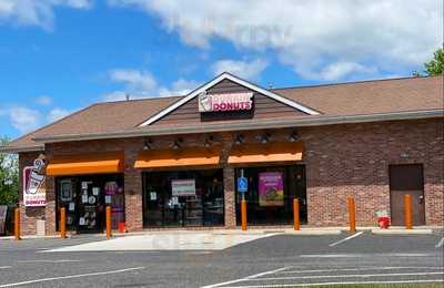 Dunkin', Levittown