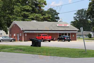 Famous Franks Hot Dogs & Grll, Elizabeth City