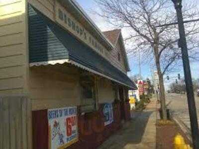 Bishop's Chili, Westmont