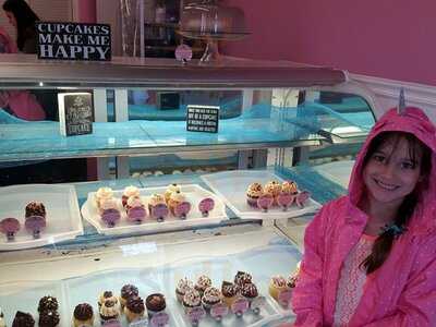 Mimi's Cupcakes, Saint Joseph