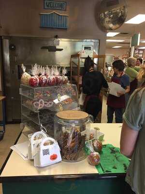 Market At Styer Orchards