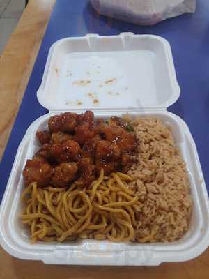 Manchu Wok, Bloomingdale